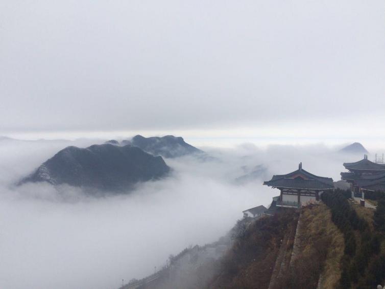 冬天湖北4个自驾游好去处推荐，湖北自驾游看云海景观必去景点攻略