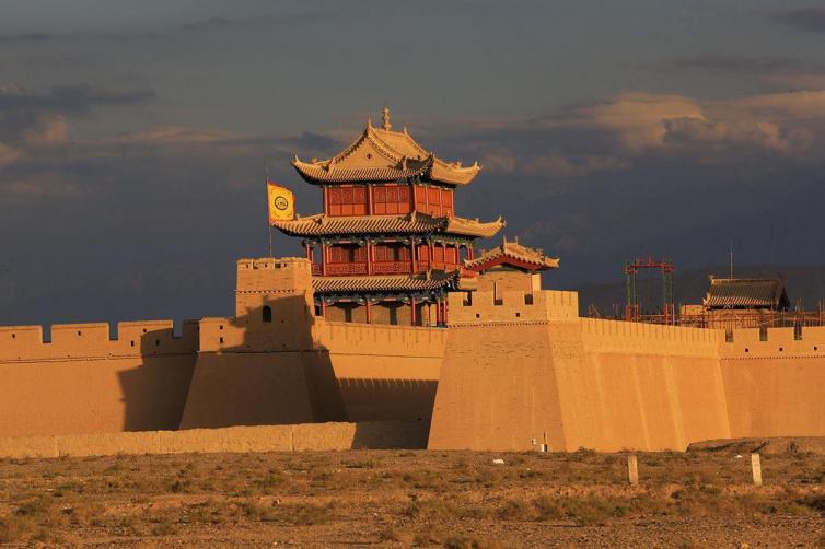 周六嘉峪关周边自驾游去哪里好玩，4个嘉峪关自驾游魅力景点攻略推荐