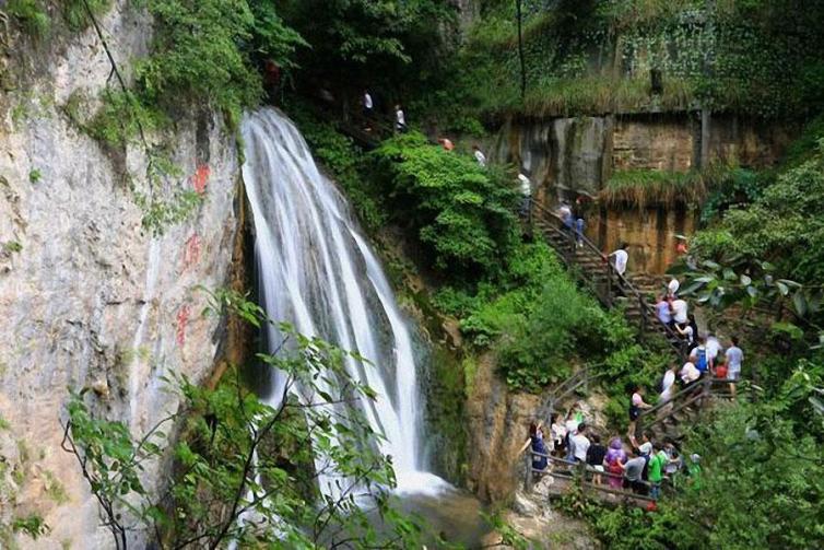 夏季河南省内避暑自驾游去哪里好，7个洛阳周边景美还凉快自驾游好去处真心推荐