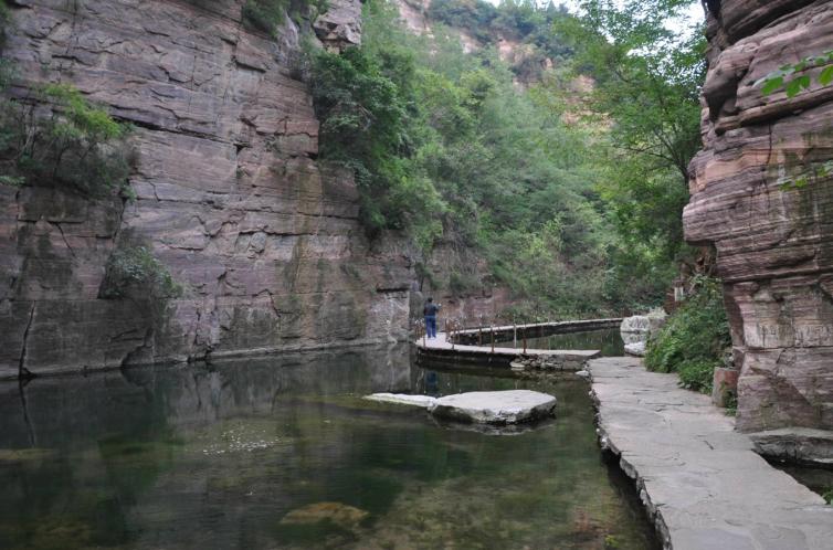 4条河南经典夏季避暑自驾游路线攻略，夏季河南自驾游去哪好玩