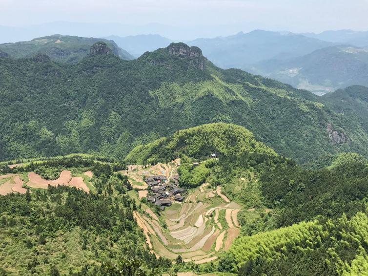 周末上海去哪好玩，上海周边自驾游路线攻略，一起去感受蓝天白云吧！