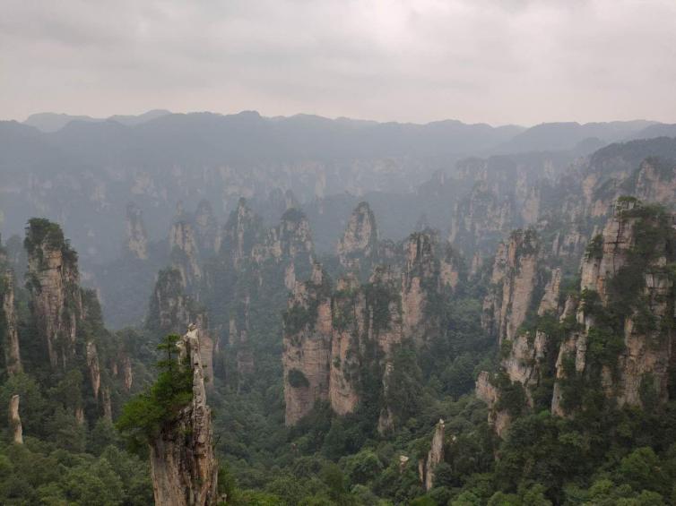 春天湖南自驾游颜值最高的景点推荐，10个湖南踏青自驾游胜地