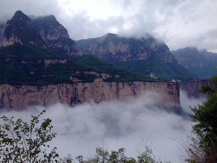 中国7条最美公路自驾景点，总有未见的风景，川藏_青藏_挂壁公路自驾线路推荐