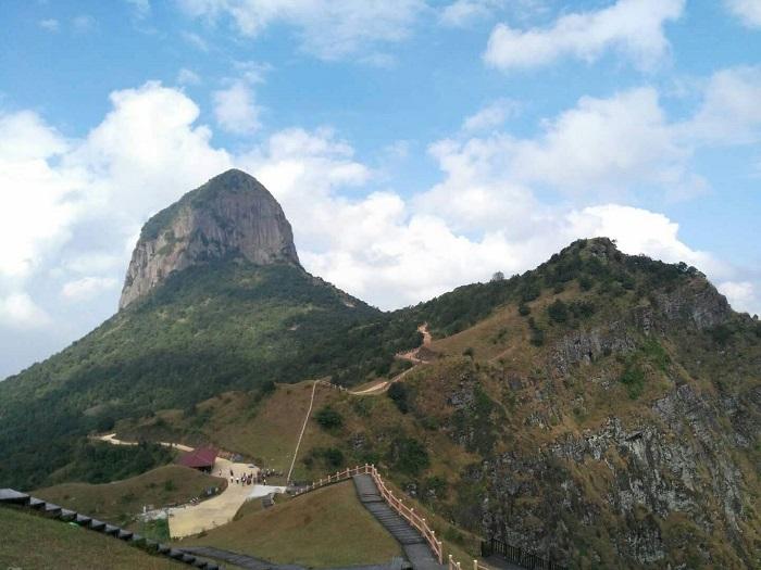 大西南景色让人陶醉的自驾游目的地攻略，广西自驾游小众景点推荐