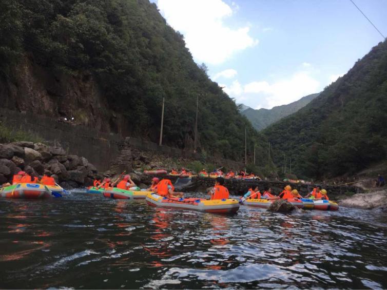 广西周边2-3日自驾游去哪儿好玩，5个自驾游主题让你独领广西山水人文之美