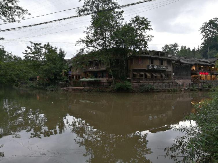 成都最吸引人的自驾游路线攻略，不要错过身边的好风景