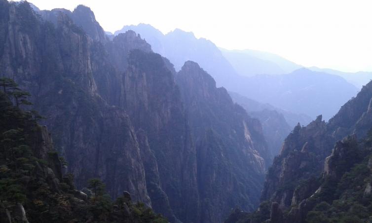 金秋安徽黄山自驾游最全旅游攻略推荐，黄山自驾游什么季节/景点游玩最合适？