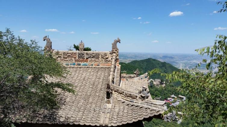 爱好登山的驴友有福了！甘肃这几座名山不容错过！