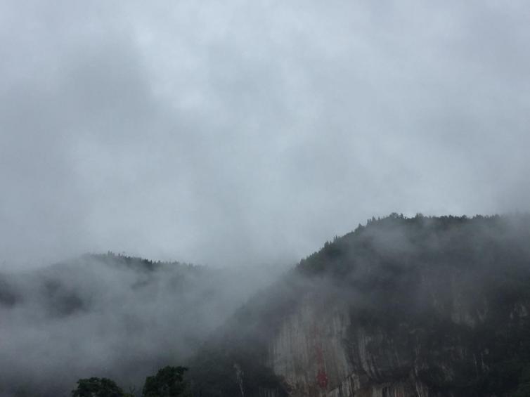 贵州“火爆”自驾游目的地推荐，玩转贵州不是梦