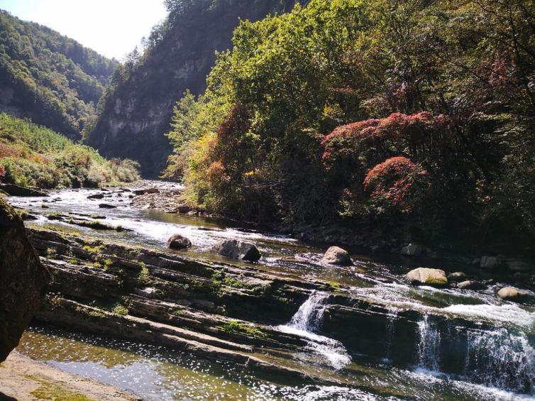 15个西安周边最受欢迎的自驾游线路和景点推荐，西安周边自驾游去哪里好玩