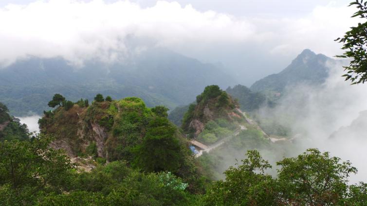 国庆节重庆出发自驾游去哪儿好玩，6个重庆短途自驾游线路\景点经典推荐