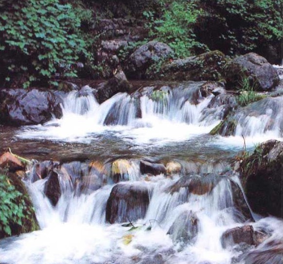 南岳飞泉