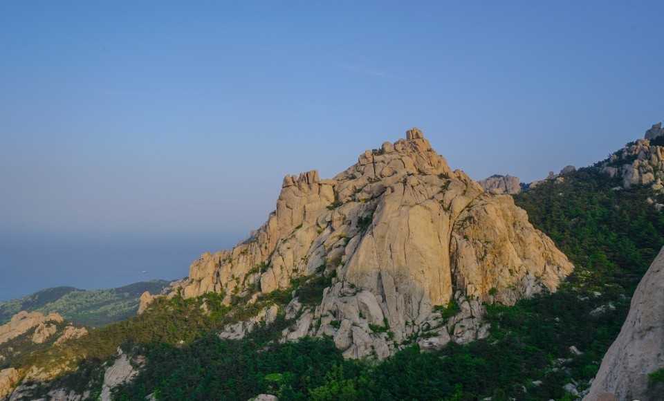 毕业旅行，青岛成热门旅游目的地，盘点青岛崂山超高人气景点