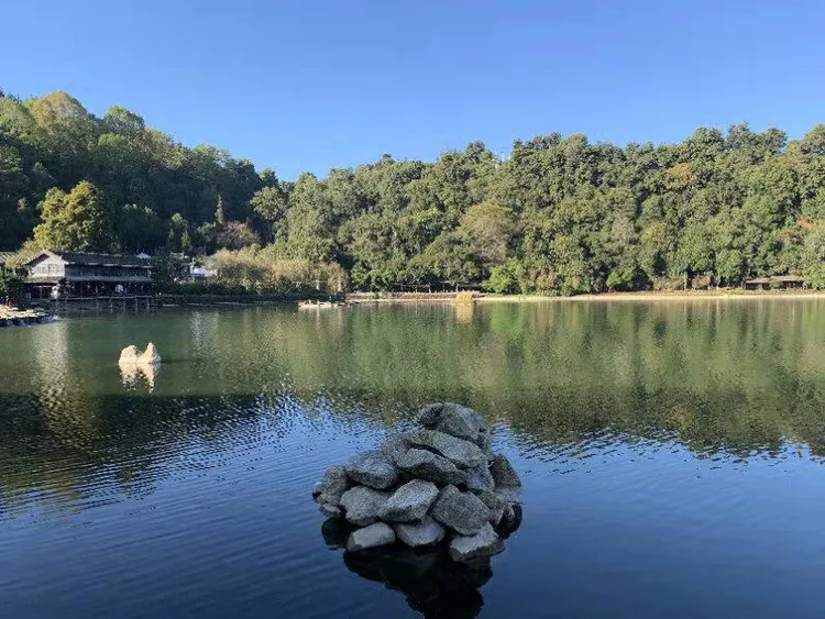 我看和顺古镇野鸭湖